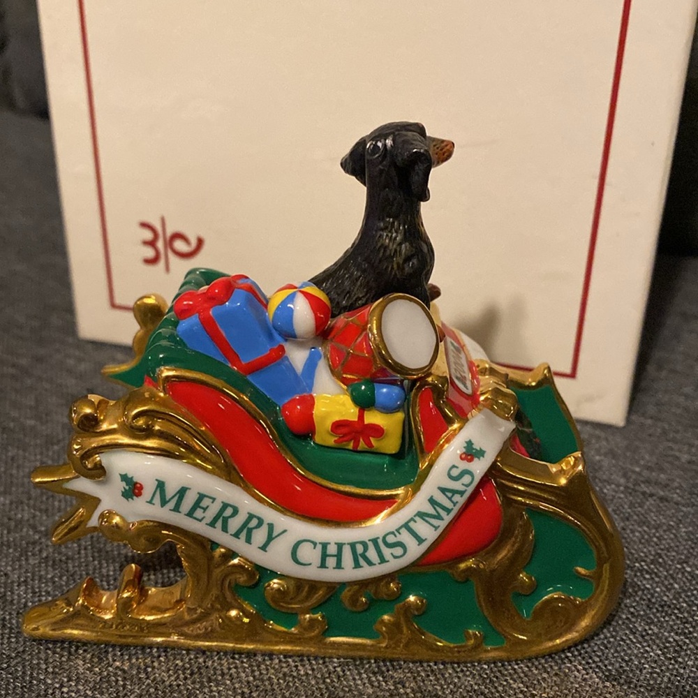 Dachshund Christmas Ornament by Danbury Mint - Picture 5 of 11